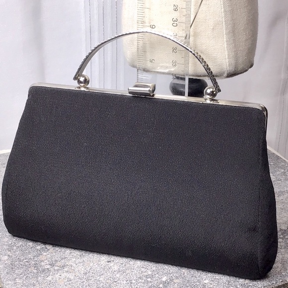 ⚜️ VTG Black Chiffon Ornate Chrome Hardware Snap Lock with Coin Purse - Picture 9 of 9